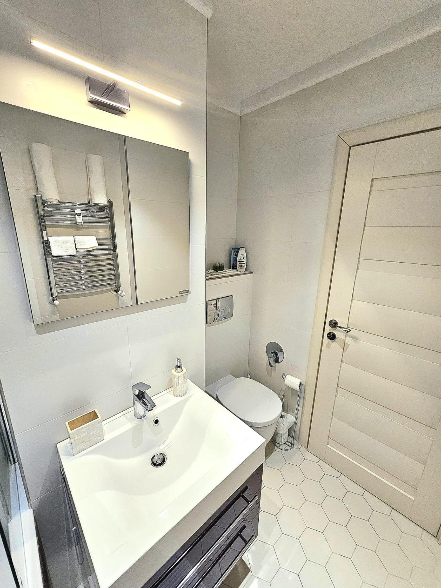 Cathedral Apartment